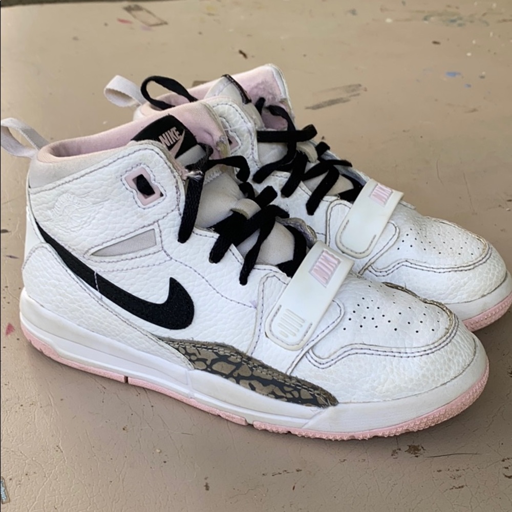 Used Nike Air Jordan Just Don 312